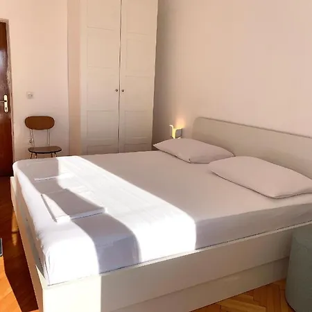 بيت ضيافة Sanja