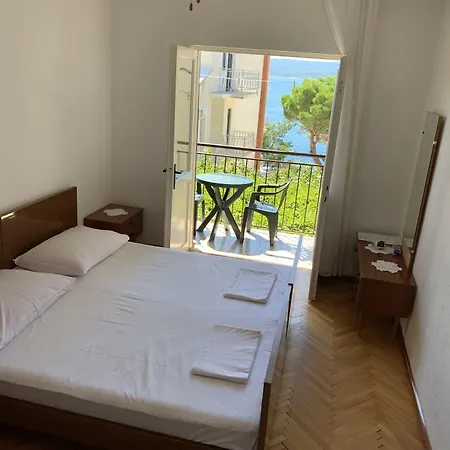 Sanja Pensionat Mimice